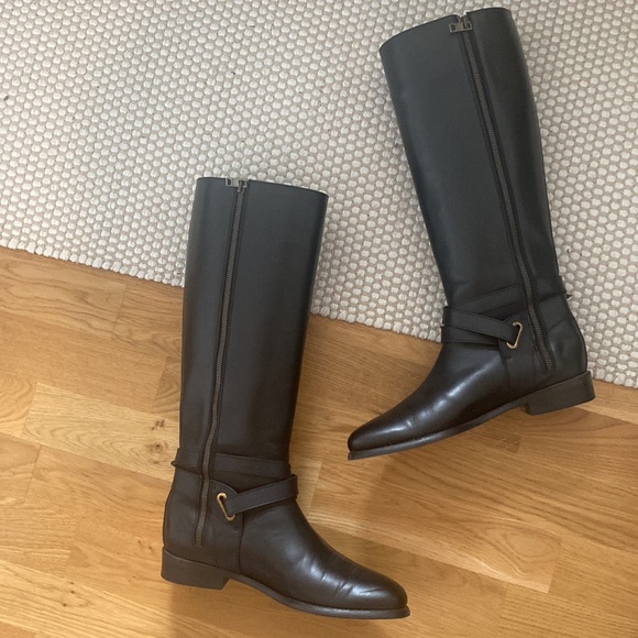Burberry riding boots - Picture 4 of 8